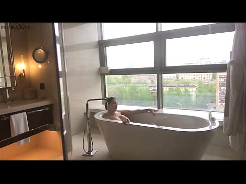 ❤️ Hiiglaslik beib kirglikult oma tussu riivimas vannitoas ❤️ Pornovideo at et.com-milf-300.ru ☑