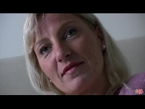 ❤️ Ema, keda me kõik keppisime ... Daam, käitu! ❤️ Pornovideo at et.com-milf-300.ru ☑
