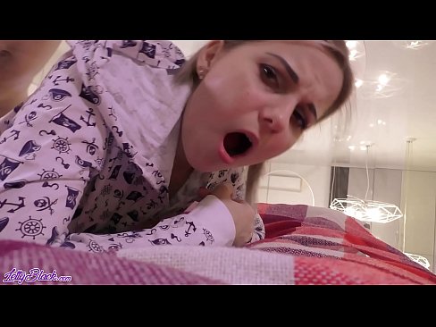 ❤️ Seksikas ema neelab ja pregistyle seks - sperma lähedalt üles ❤️ Pornovideo at et.com-milf-300.ru ☑